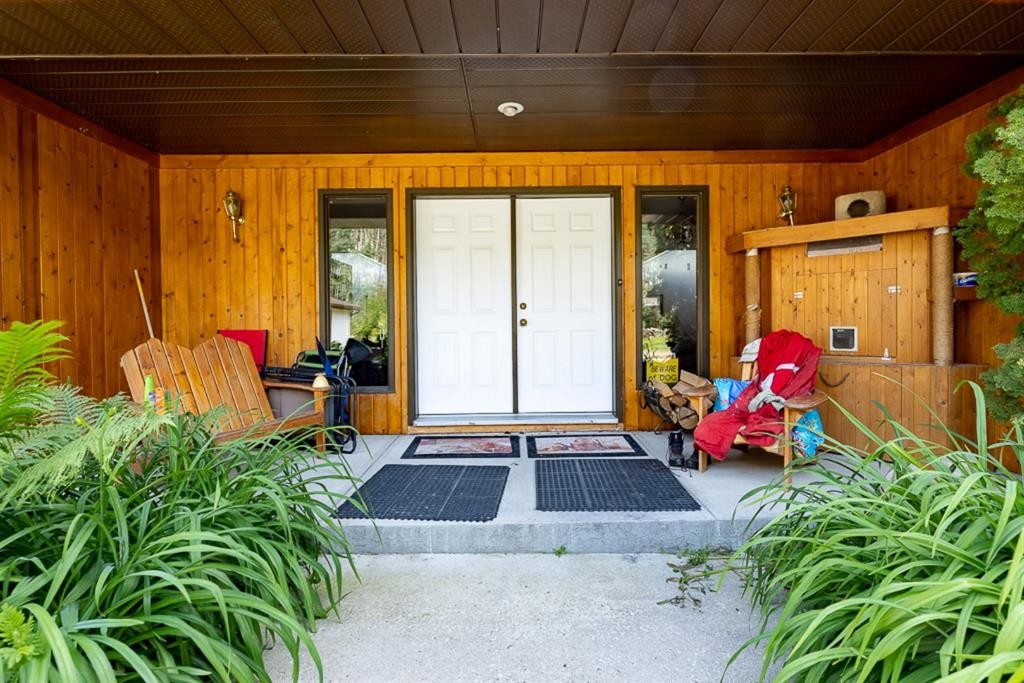 Sunhaven Road, Rural Lacombe County, AB - With Exterior