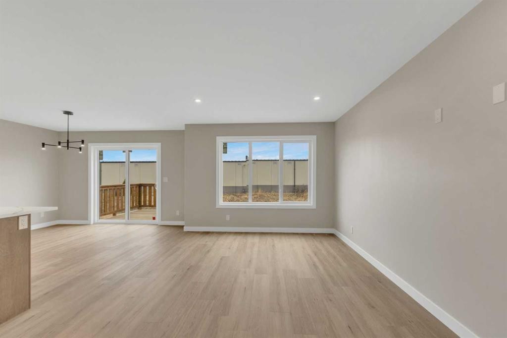 123 Hampton Crescent, Sylvan Lake, AB - Indoor Photo Showing Other Room