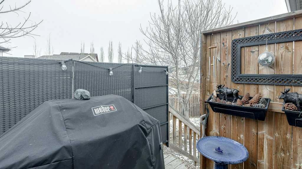 115 Redwood Boulevard, Springbrook, AB - Outdoor