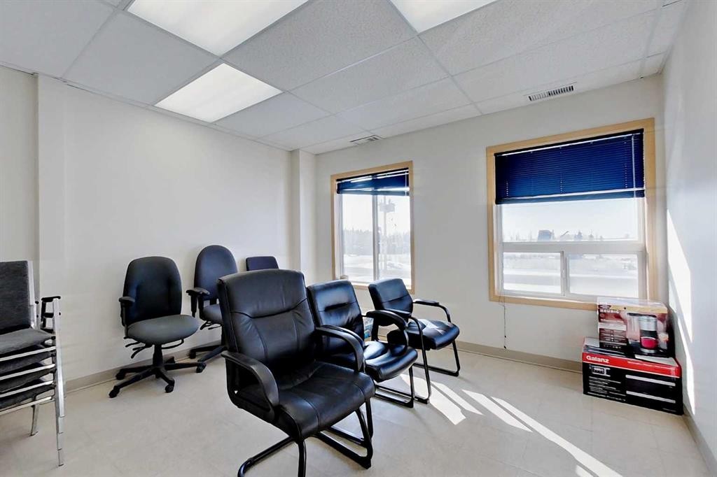 3-8 Gateway Boulevard, Rural Clearwater County, AB