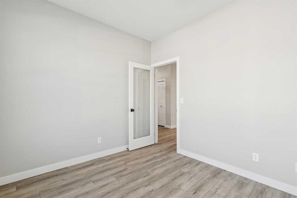 335 Fireside Drive, Cochrane, AB - Indoor Photo Showing Other Room