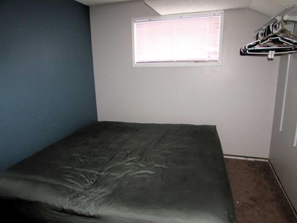 65 Roberts Crescent, Red Deer, AB - Indoor