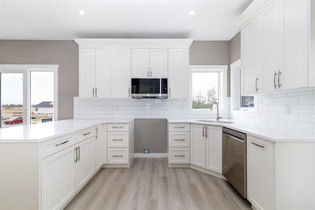 52 Everson Close, Red Deer, AB