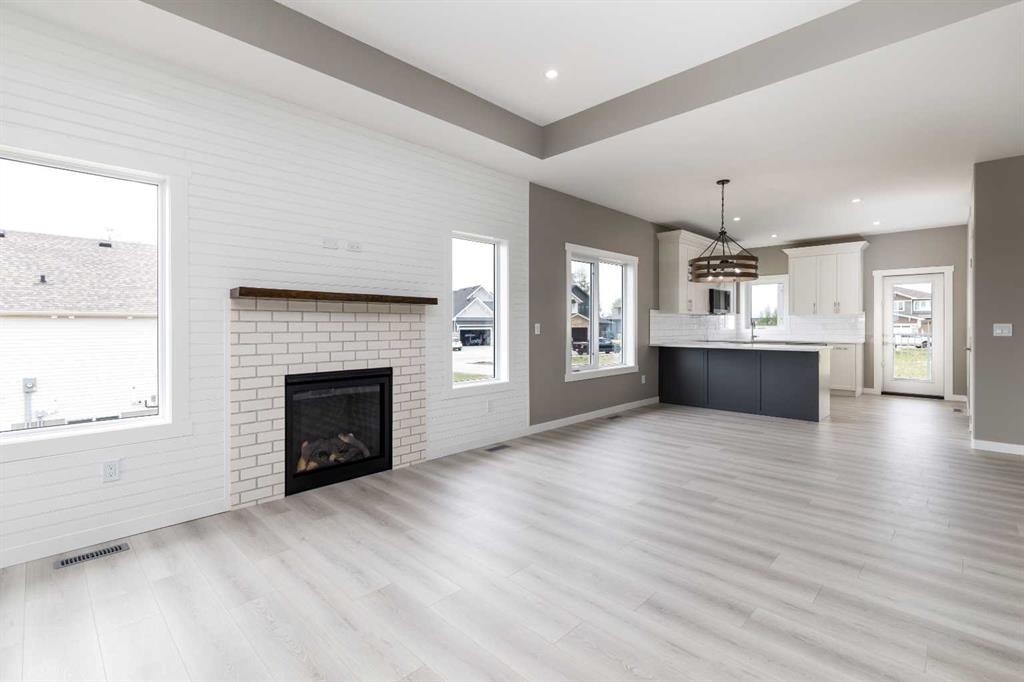 52 Everson Close, Red Deer, AB
