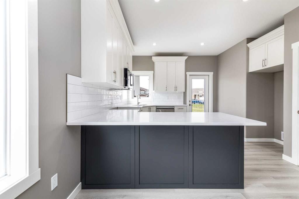 52 Everson Close, Red Deer, AB