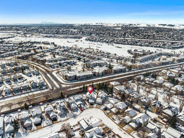 236 Panorama Hills Place Nw, Calgary, AB