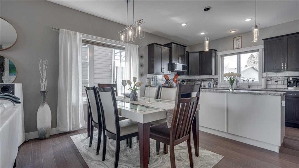 738 Cypress Lane, Springbrook, AB