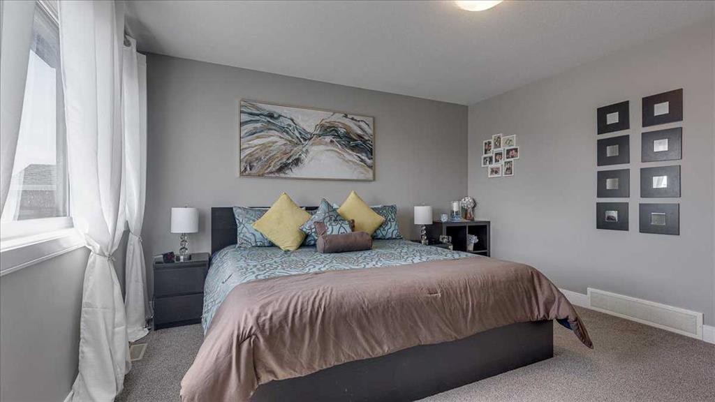 738 Cypress Lane, Springbrook, AB