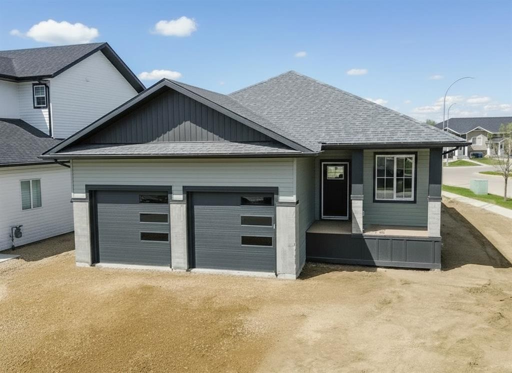 2 Aura Drive, Blackfalds, AB - Outdoor