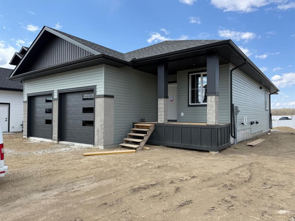 2 Aura Drive, Blackfalds, AB - Outdoor