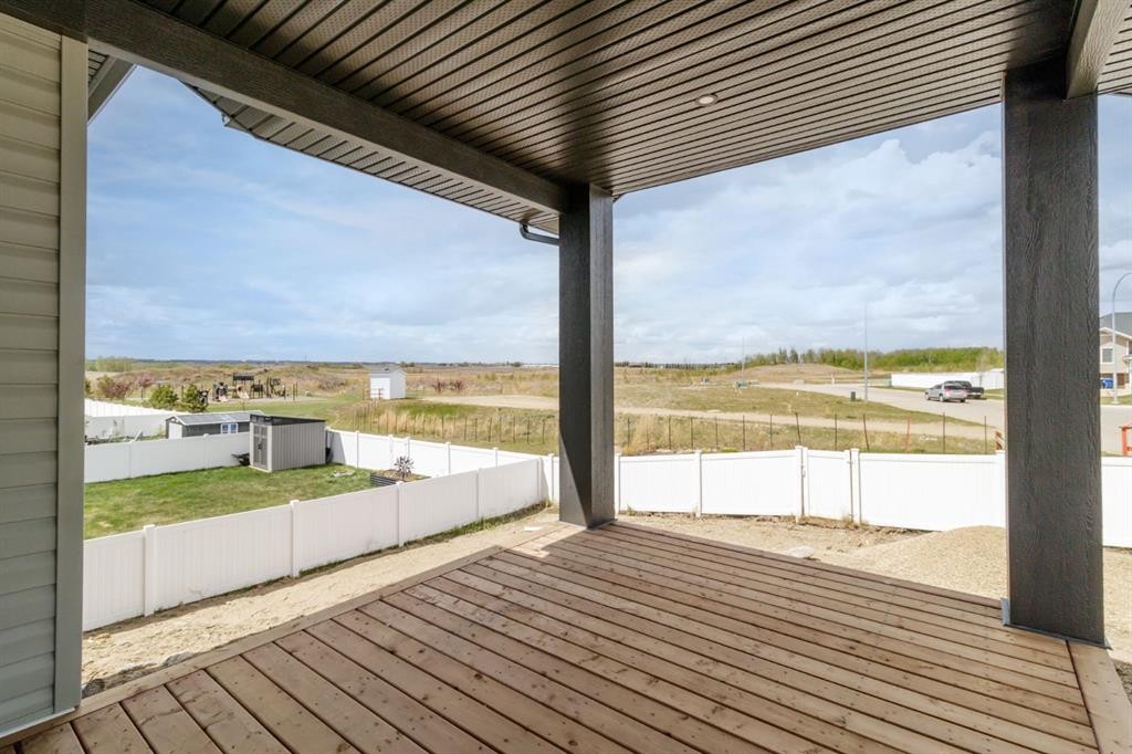 2 Aura Drive, Blackfalds, AB - Outdoor With Exterior