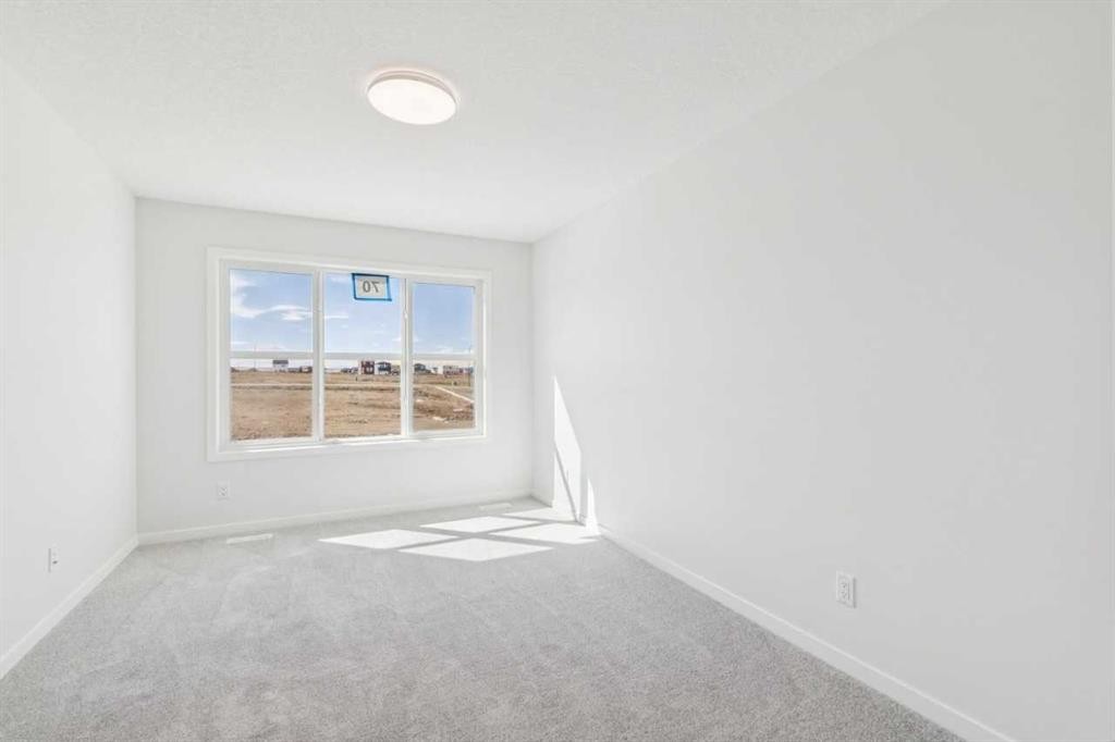 70 Lucas Heath Nw, Calgary, AB - Indoor Photo Showing Other Room