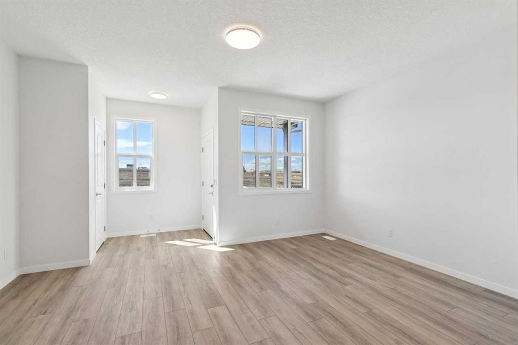 74 Lucas Heath Nw, Calgary, AB - Indoor Photo Showing Other Room