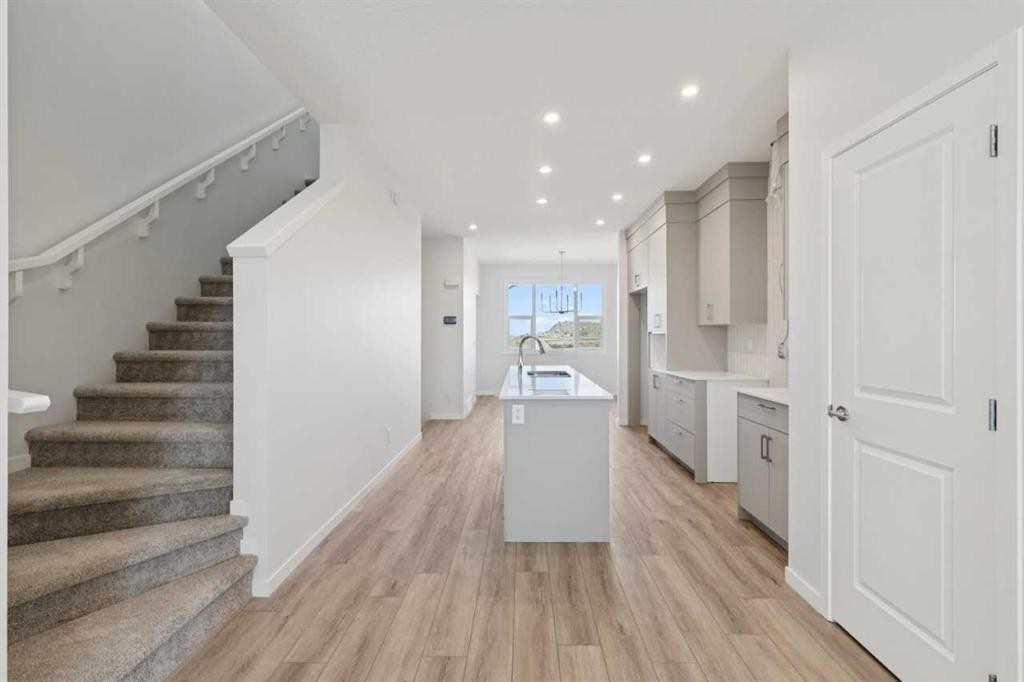 74 Lucas Heath Nw, Calgary, AB - Indoor Photo Showing Other Room