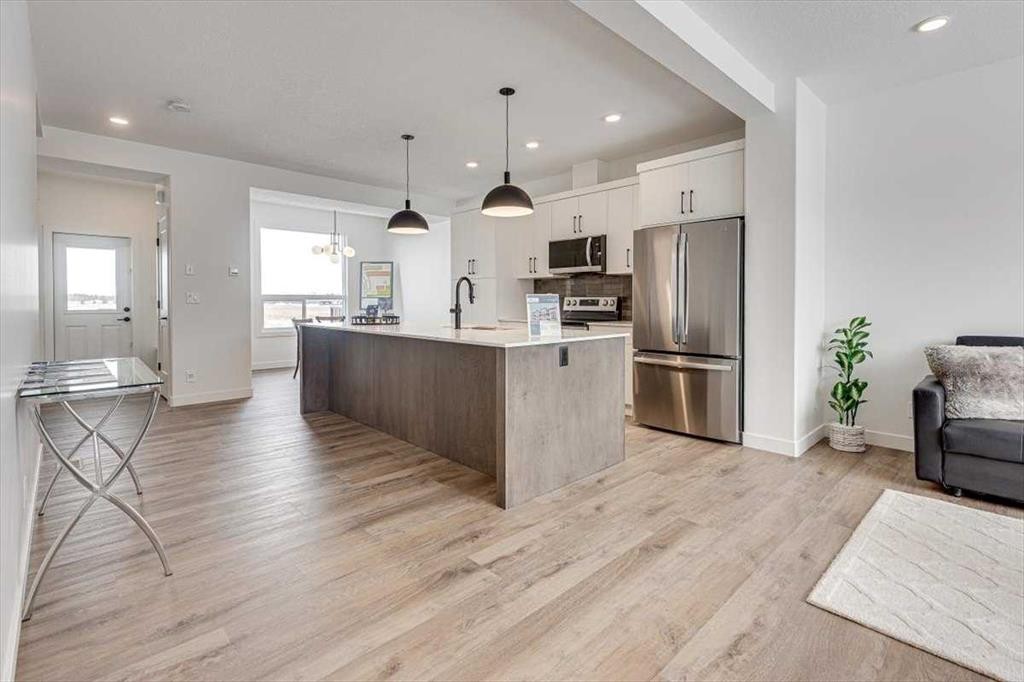 44 Lavelle Close, Red Deer, AB - Indoor Photo Showing Kitchen With Upgraded Kitchen