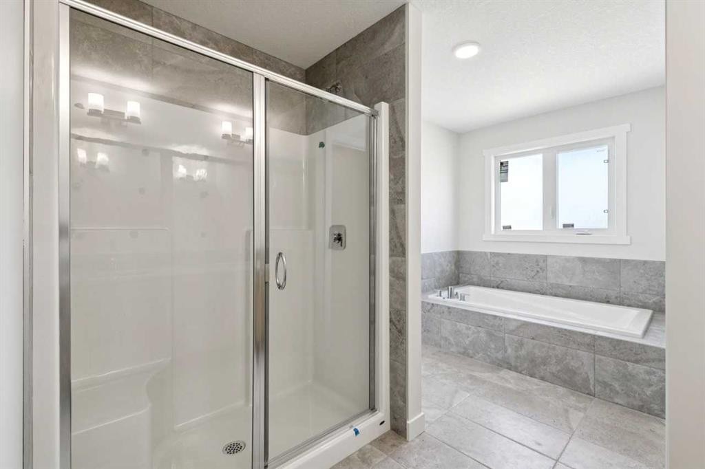 322 Hotchkiss Common Se, Calgary, AB - Indoor Photo Showing Bathroom