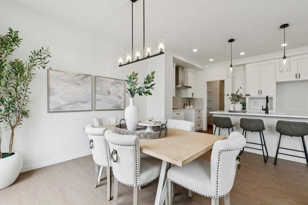 65 Bartlett Way Se, Calgary, AB - Indoor Photo Showing Dining Room