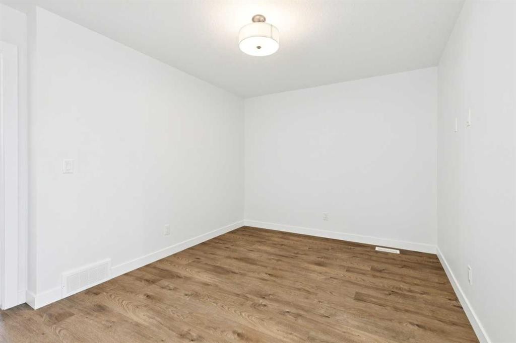 339 Fireside Drive, Cochrane, AB - Indoor Photo Showing Other Room