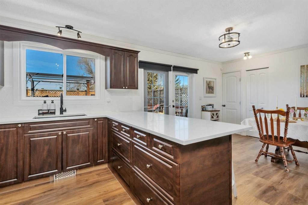 11 Pearson Crescent, Red Deer, AB - Indoor Photo Showing Other Room