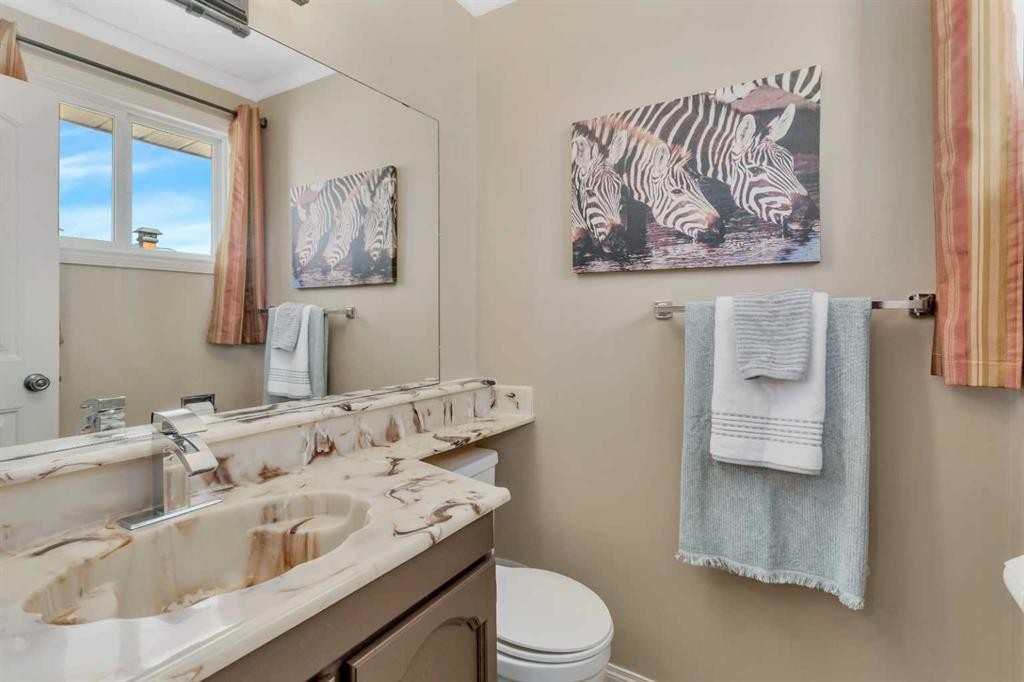 11 Pearson Crescent, Red Deer, AB - Indoor Photo Showing Bathroom