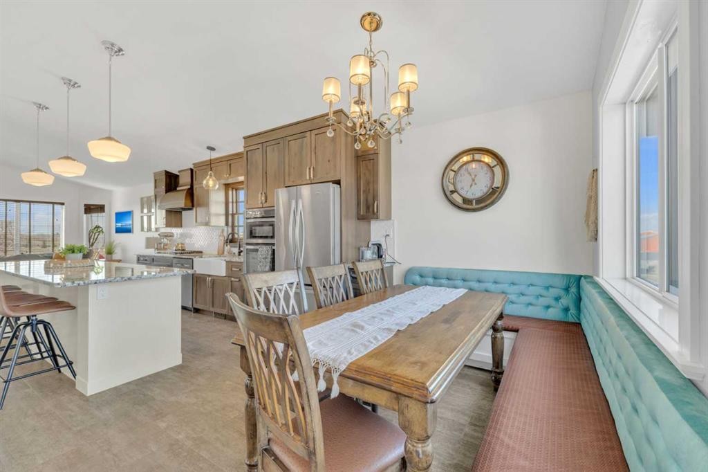 120 Devilder Avenue, Trochu, AB - Indoor