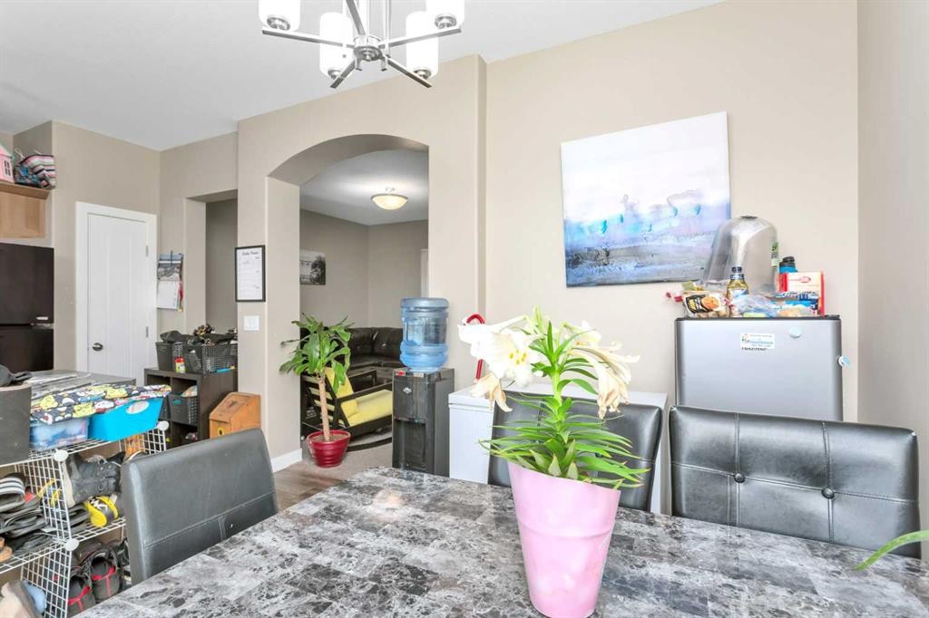17 Crestview Boulevard, Sylvan Lake, AB - Indoor