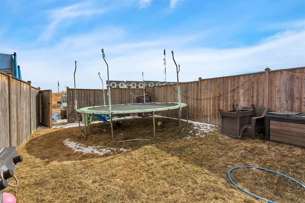 17 Crestview Boulevard, Sylvan Lake, AB - Outdoor