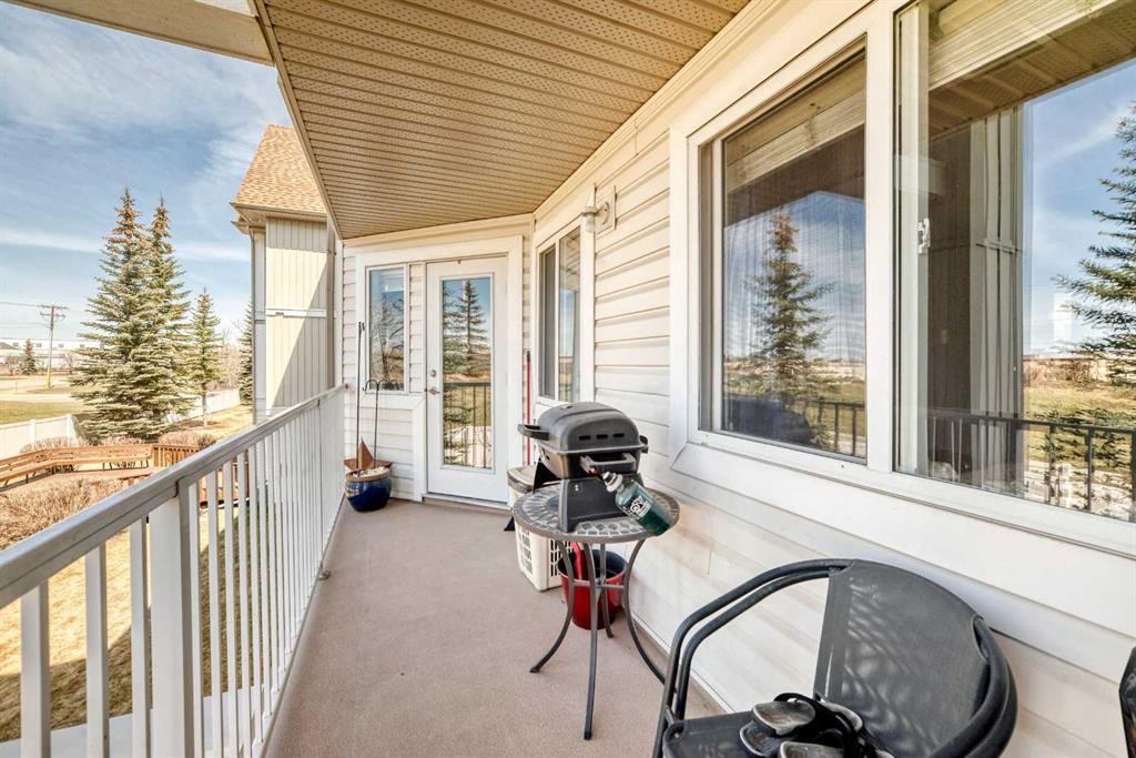 214-60 Jacobs Close, Red Deer, AB - Outdoor With Balcony With Exterior