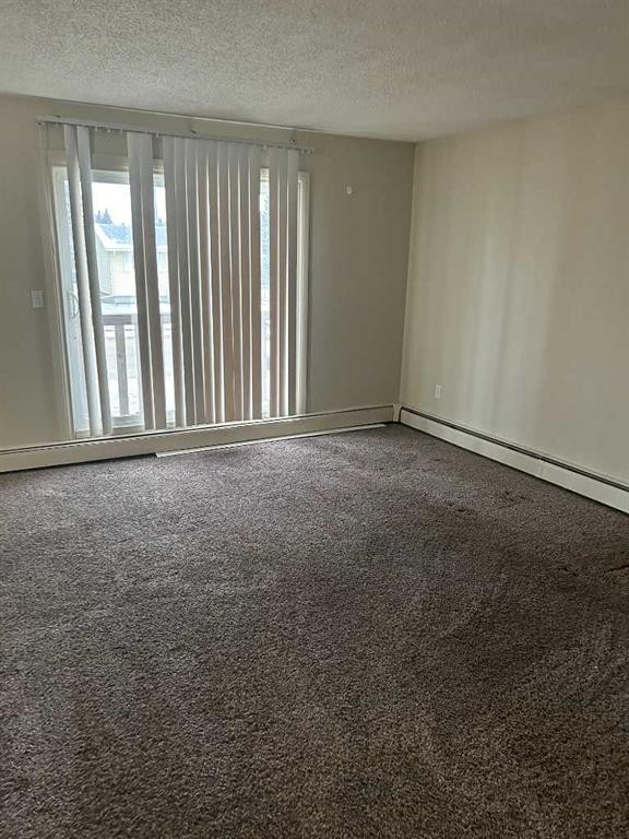 3832 47 Street, Red Deer, AB - Indoor Photo Showing Other Room