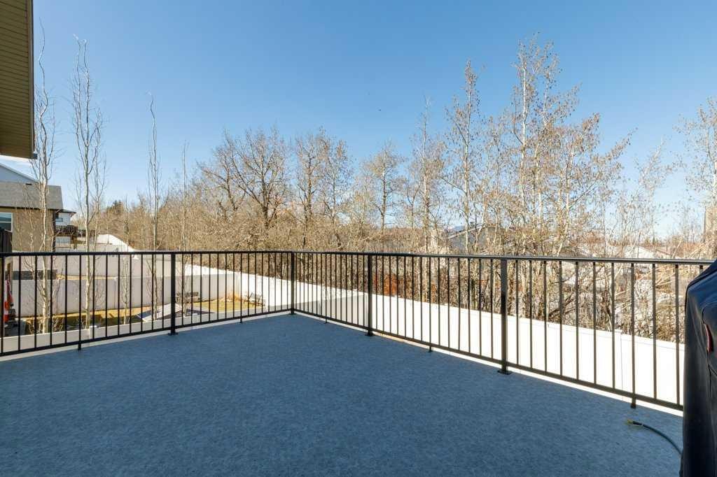 23 Cole Way, Sylvan Lake, AB - Outdoor