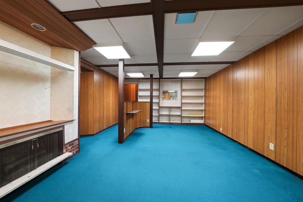 3301 41 Avenue, Red Deer, AB - Indoor Photo Showing Basement