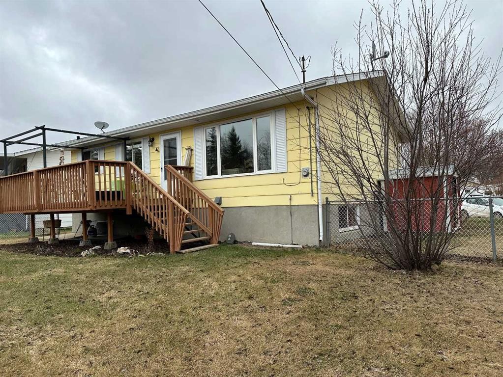 5 Sproule Place, Bashaw, AB - Outdoor