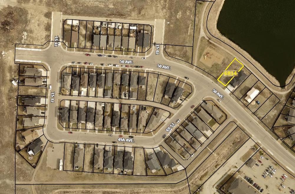 6814 50 Avenue, Camrose, AB