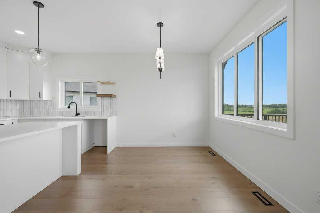 37 Maclean Close, Blackfalds, AB - Indoor Photo Showing Other Room