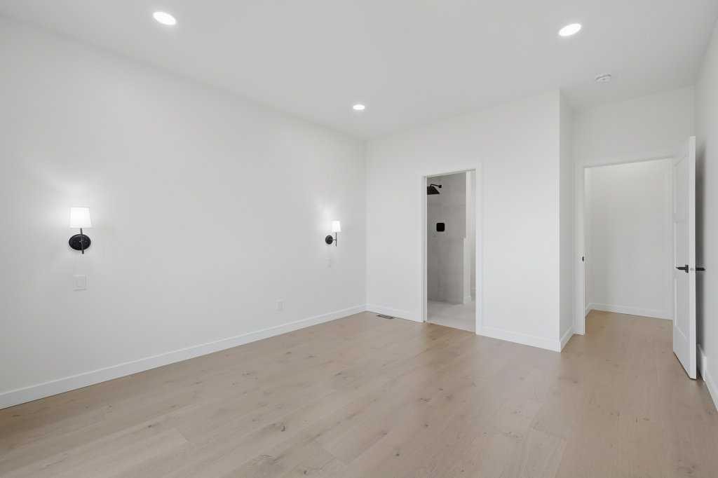 37 Maclean Close, Blackfalds, AB - Indoor Photo Showing Other Room