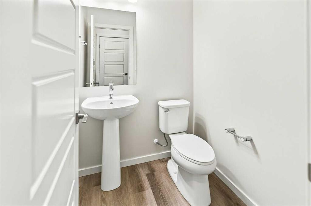 163 Lincoln Crescent, Rural Red Deer County, AB - Indoor Photo Showing Bathroom