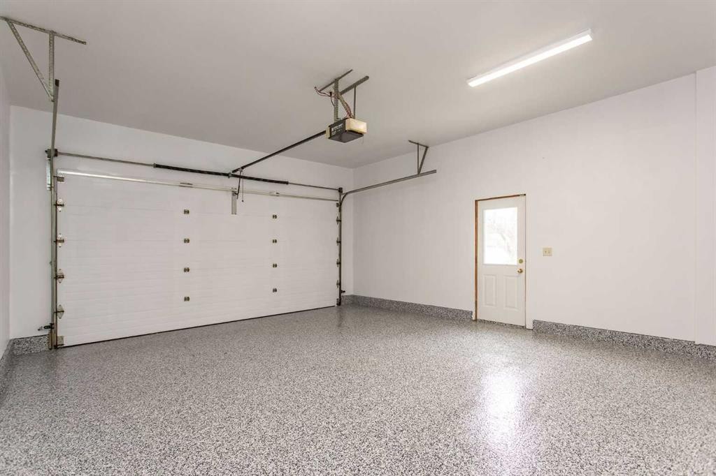 48 Duval Close, Red Deer, AB