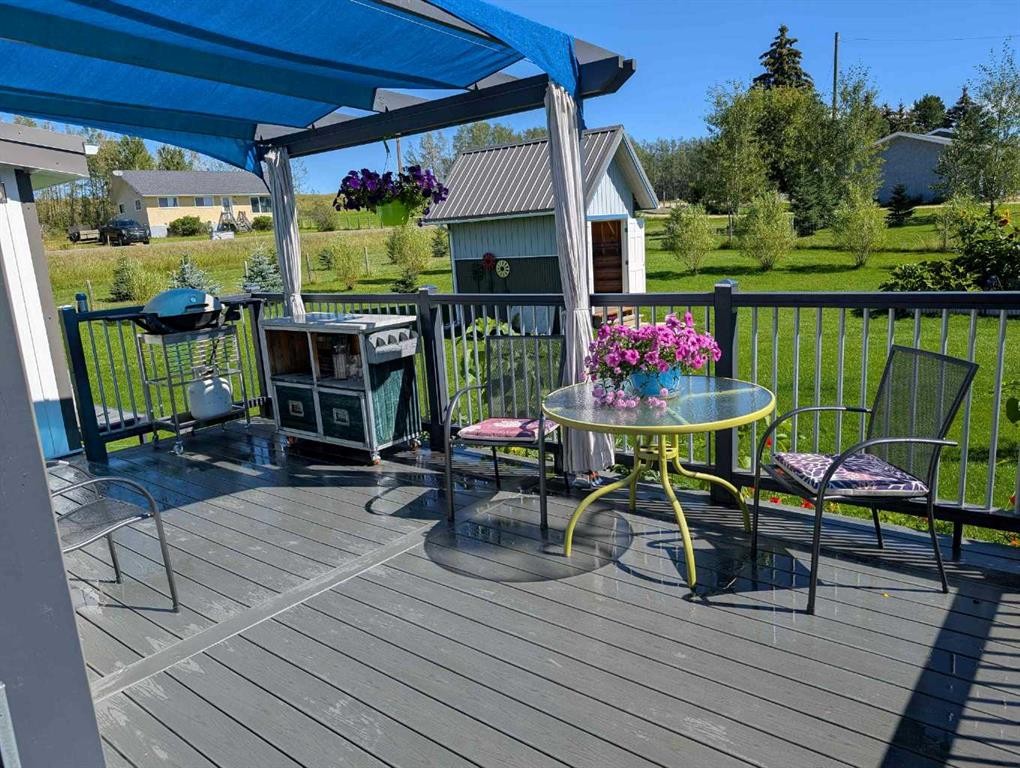 410 5 St E, Winfield, AB - Outdoor With Deck Patio Veranda