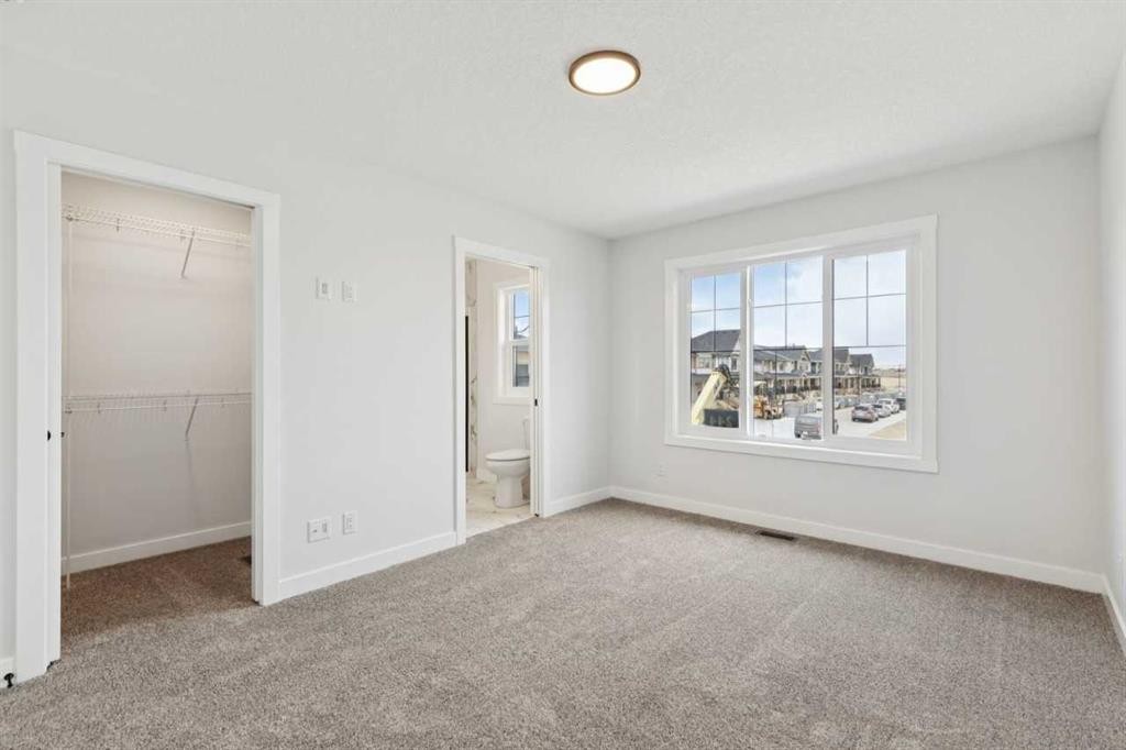 244 Drystone Walk Nw, Calgary, AB - Indoor Photo Showing Other Room
