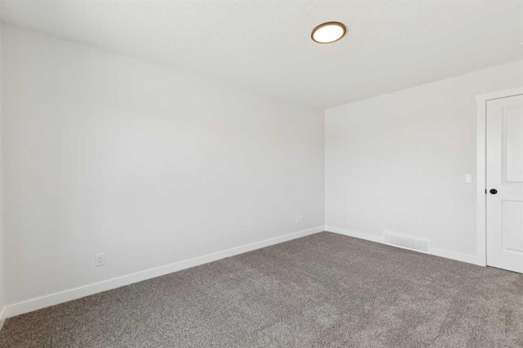 244 Drystone Walk Nw, Calgary, AB - Indoor Photo Showing Other Room