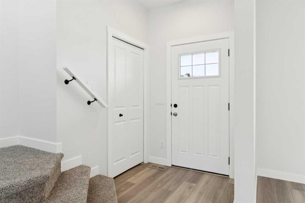 244 Drystone Walk Nw, Calgary, AB - Indoor Photo Showing Other Room