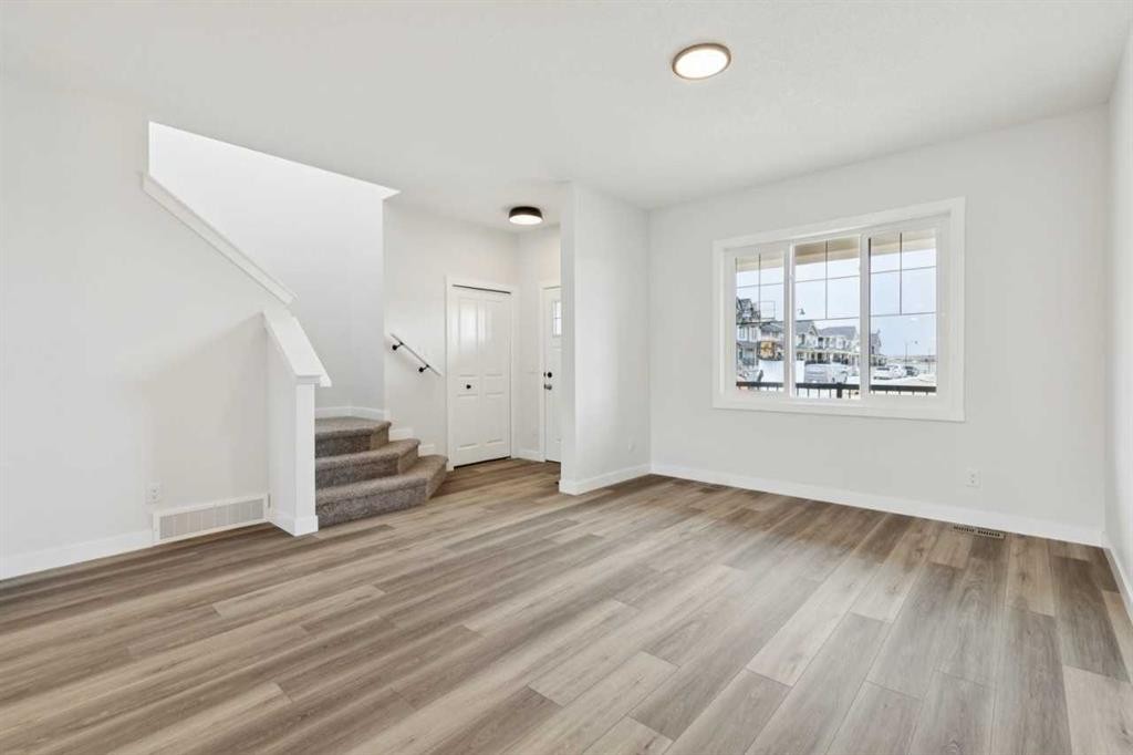 244 Drystone Walk Nw, Calgary, AB - Indoor Photo Showing Other Room