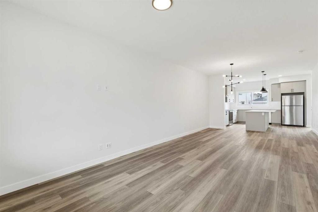 244 Drystone Walk Nw, Calgary, AB - Indoor Photo Showing Other Room