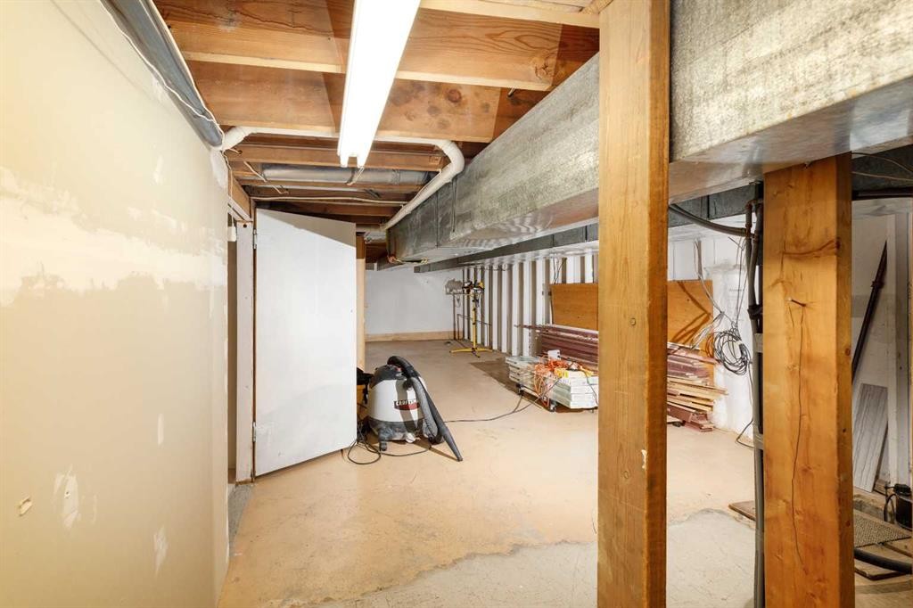 27 Wallace Close, Red Deer, AB - Indoor Photo Showing Basement