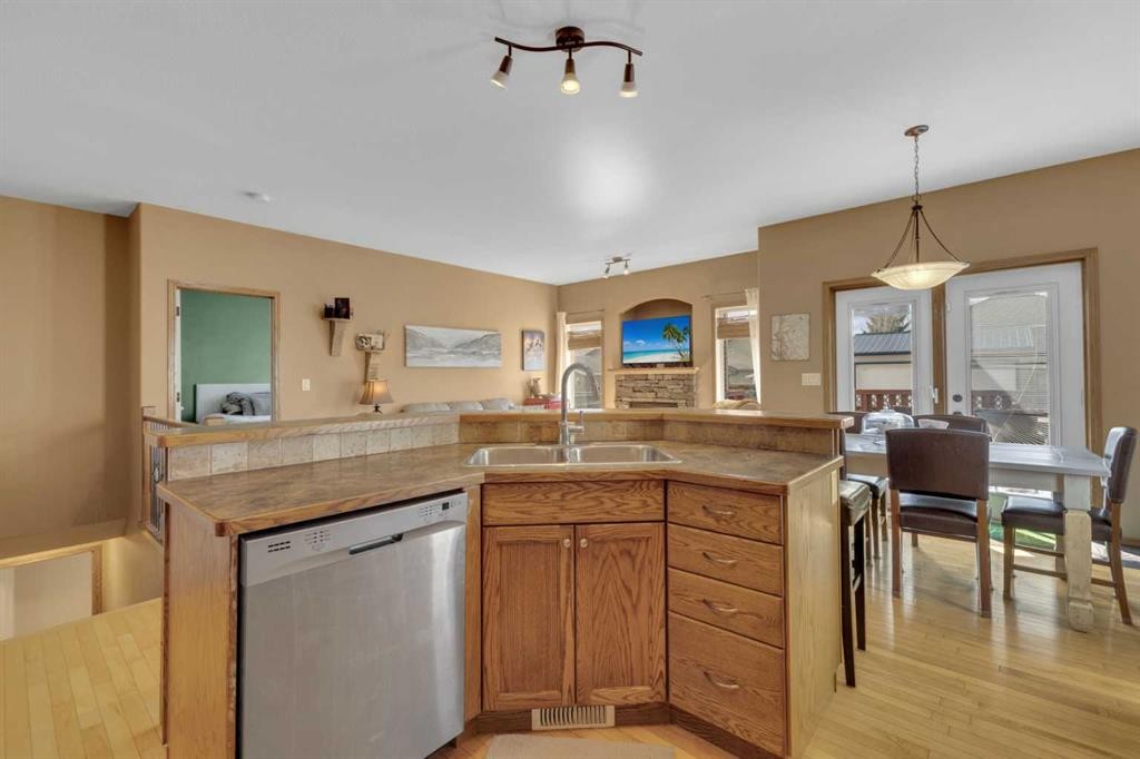 22 Jenner Crescent, Red Deer, AB - Indoor Photo Showing Other Room