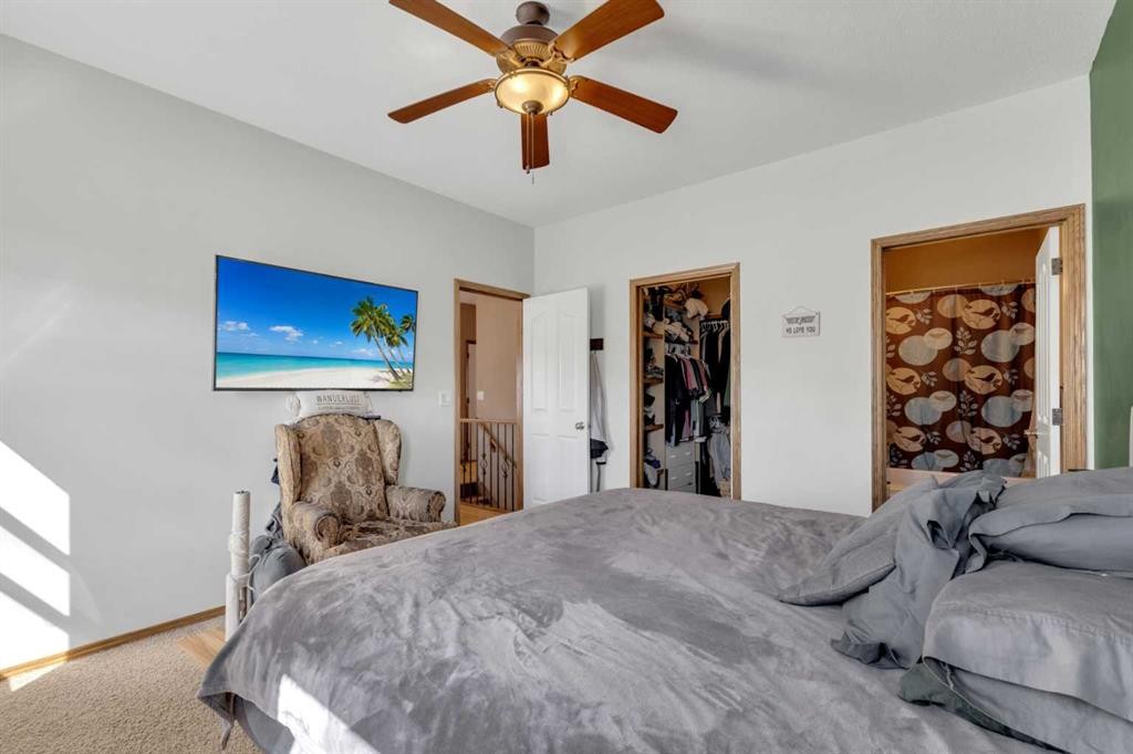 22 Jenner Crescent, Red Deer, AB - Indoor Photo Showing Bedroom