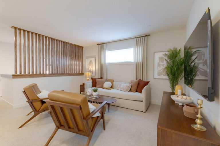 194 Drystone Way Nw, Calgary, AB - Indoor Photo Showing Living Room
