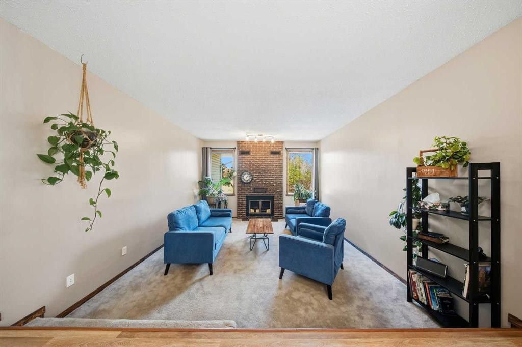 55 Nyman Crescent, Red Deer, AB