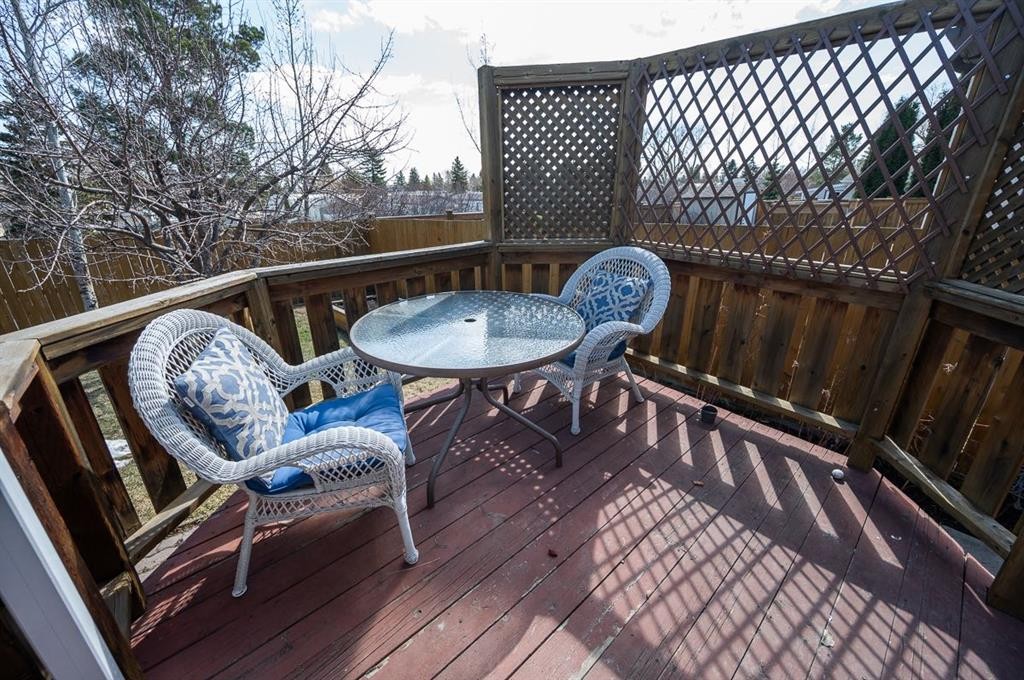 25 Gilbert Crescent, Red Deer, AB - Outdoor With Deck Patio Veranda
