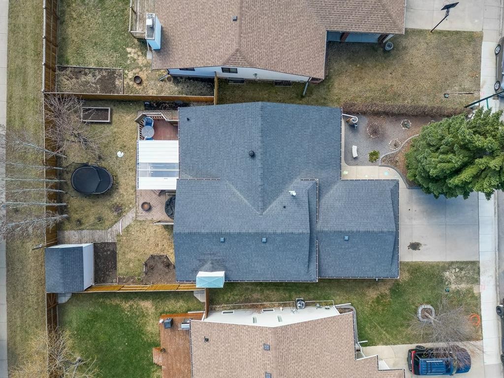 25 Gilbert Crescent, Red Deer, AB - Outdoor